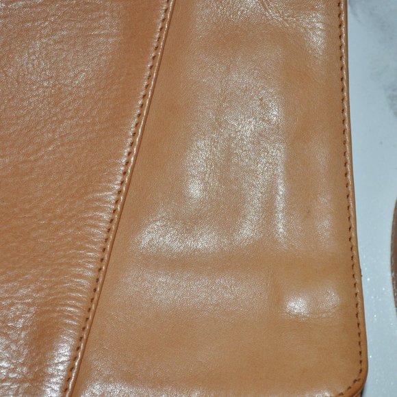 Kenneth Cole Purse - Picture 3 of 5